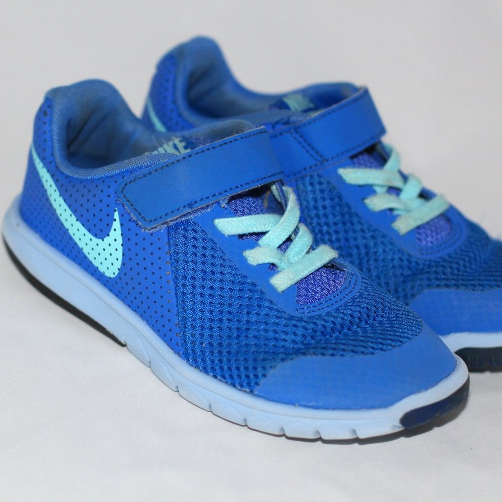 Boys Nike Running Shoes